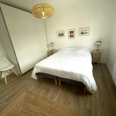Holiday home Jolie Dans Les Pins Avec Piscine Chauffee Et Wifi La Tranche-sur-Mer