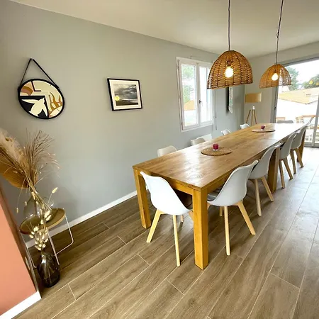 Jolie Dans Les Pins Avec Piscine Chauffee Et Wifi Holiday home La Tranche-sur-Mer